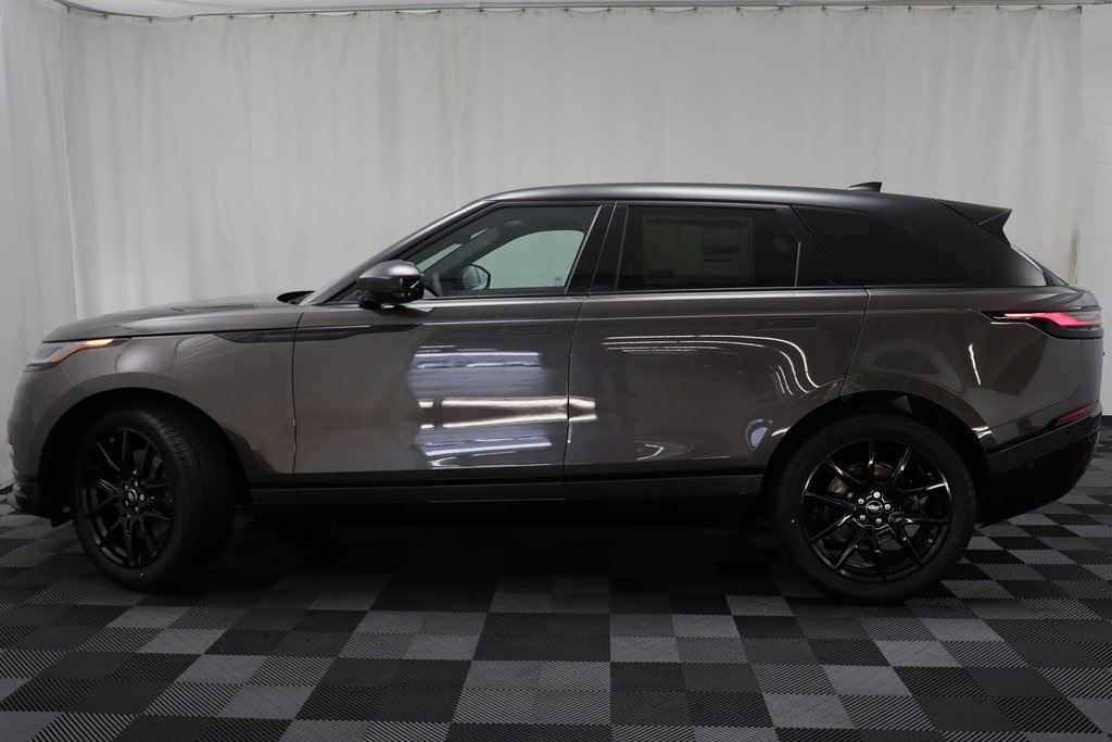 2026 Land Rover Range Rover Velar SE photo 2