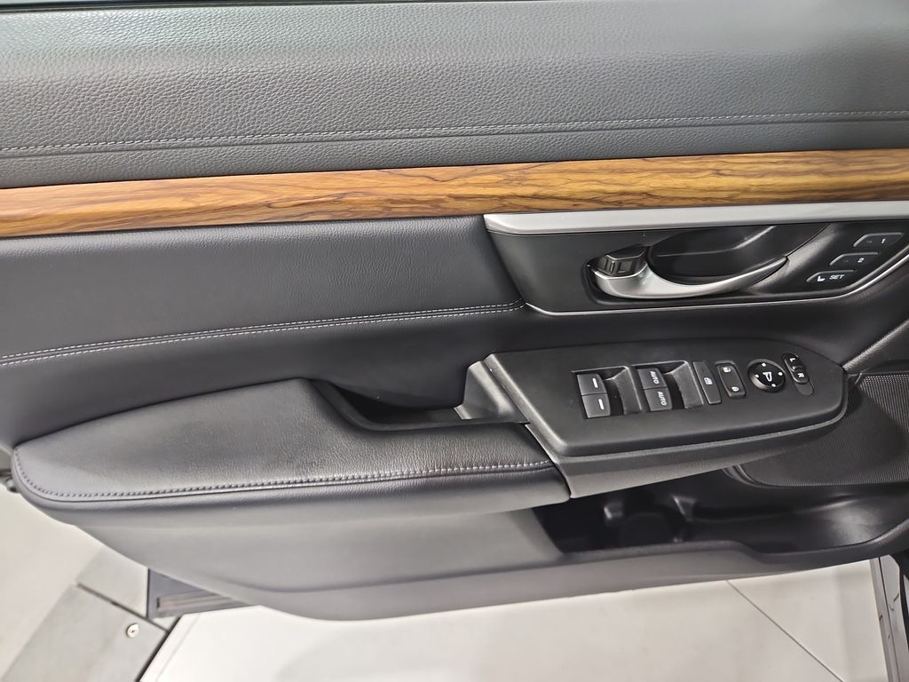 2017 Honda CR-V EX-L photo 10