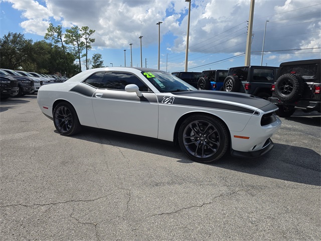 2023 Dodge Challenger R/T photo 2