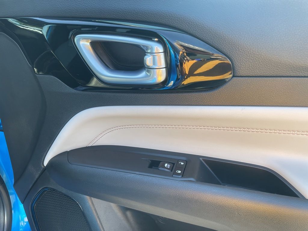 2023 Jeep Compass Limited photo 35