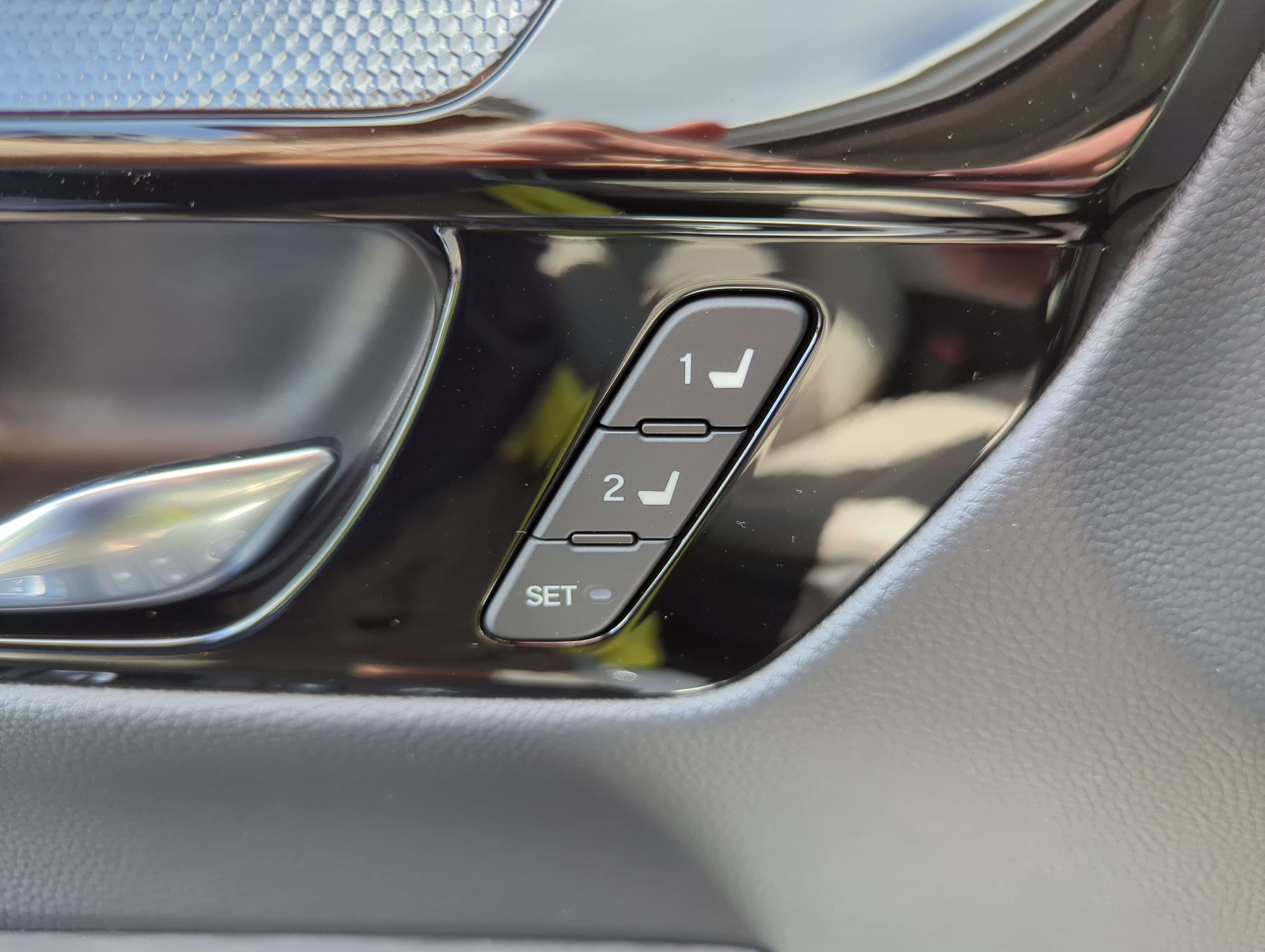 2026 Honda CR-V EX-L photo 17