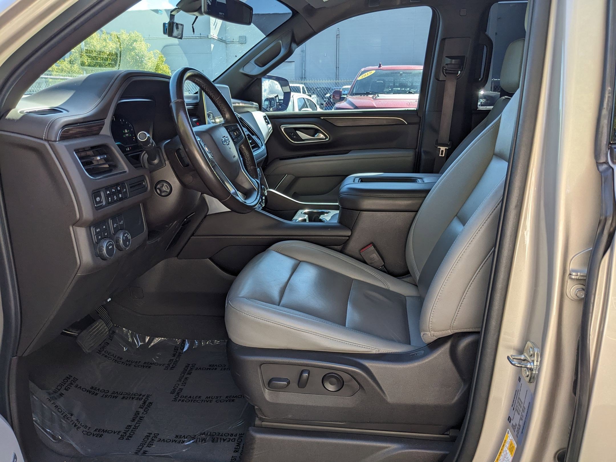 2022 Chevrolet Tahoe Z71 photo 15