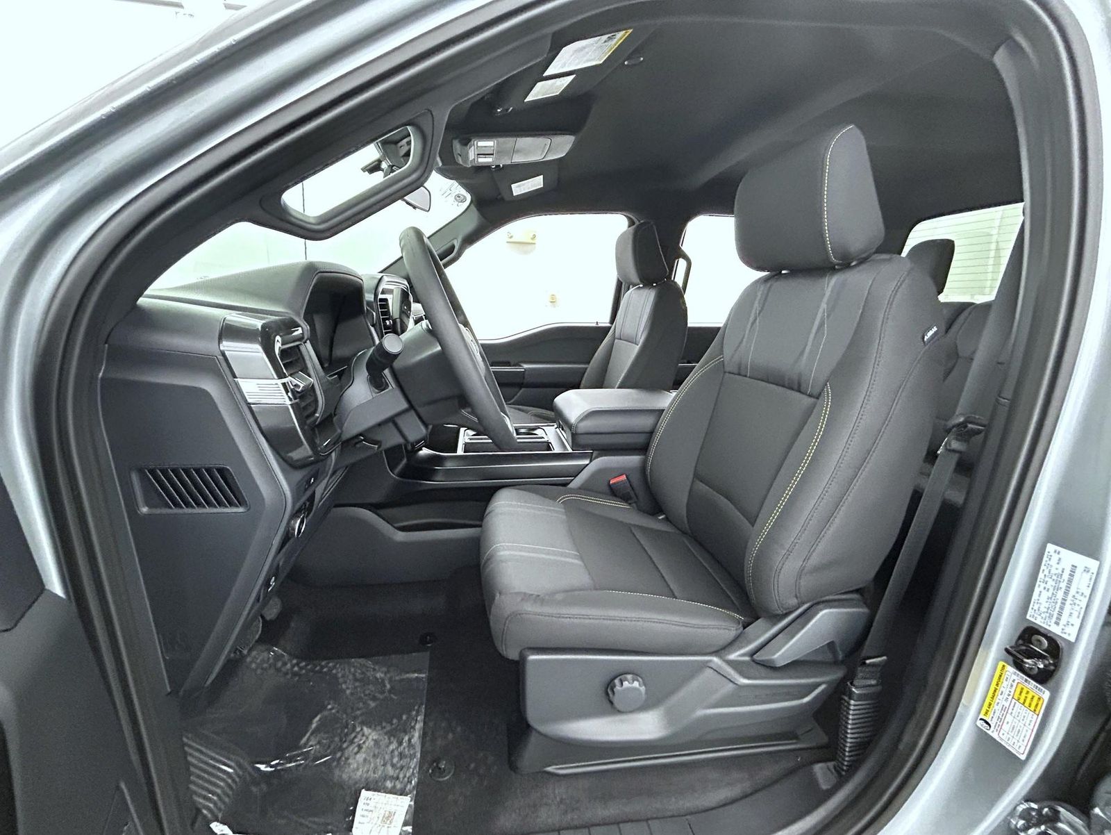2025 Ford F-150 STX photo 10