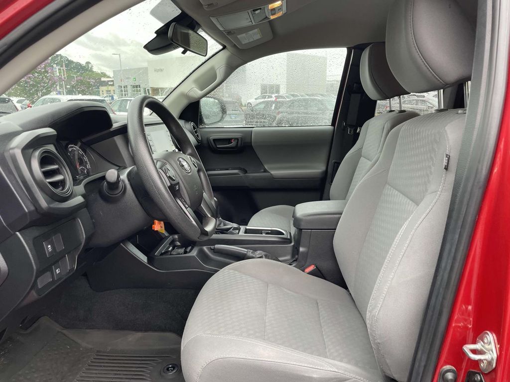 2021 Toyota Tacoma SR photo 6