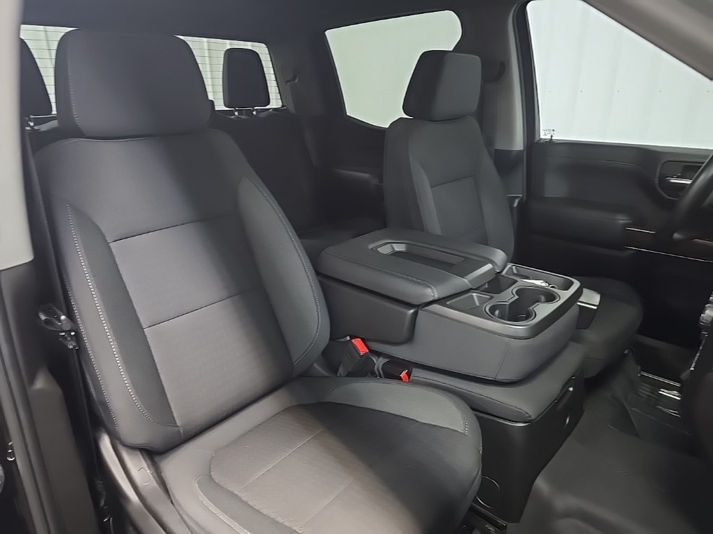 2020 Chevrolet Silverado 1500 LT photo 13