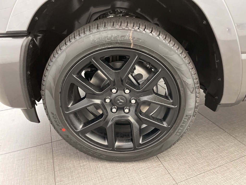 2025 Ram 1500 Laramie photo 5