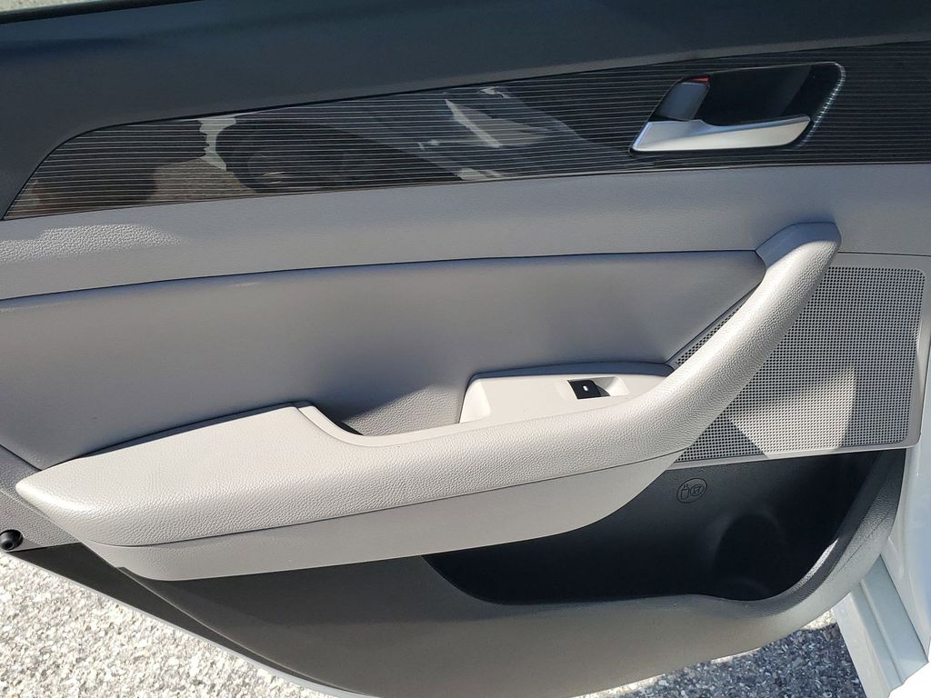 2019 Hyundai Sonata Limited photo 37