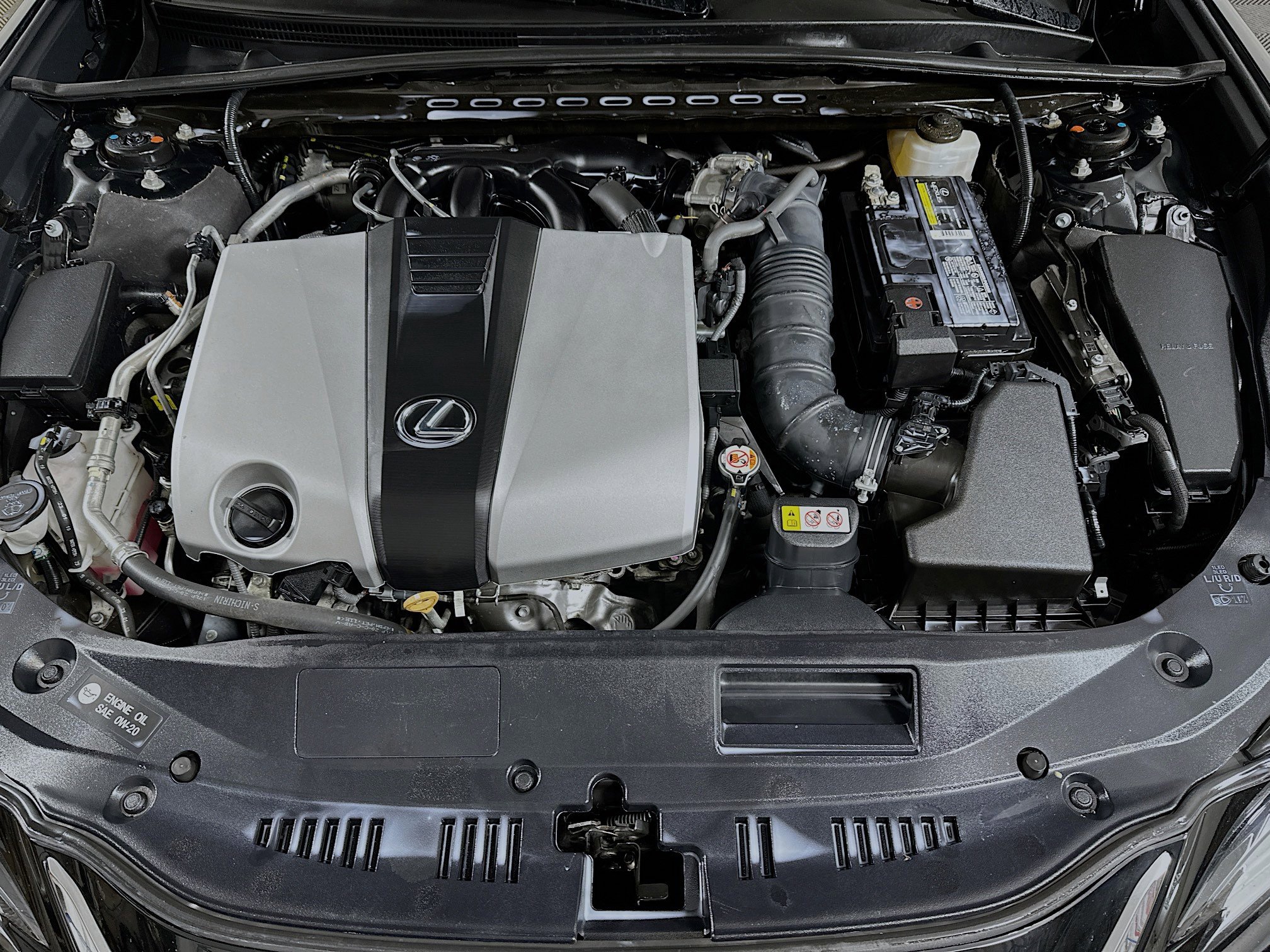 2019 Lexus ES 350 photo 27