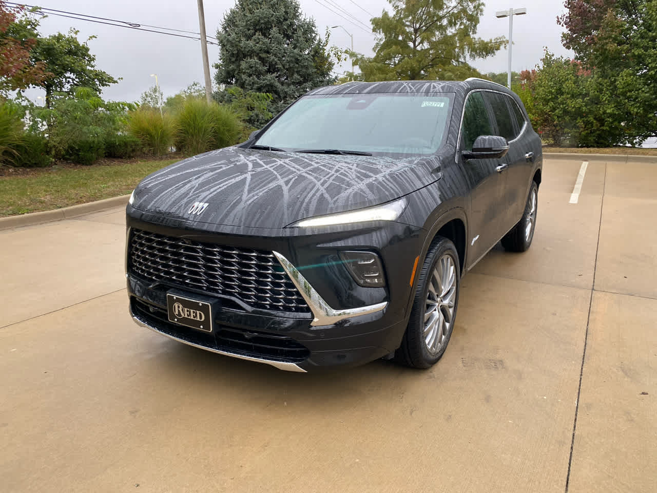 2026 Buick Enclave Avenir photo 2