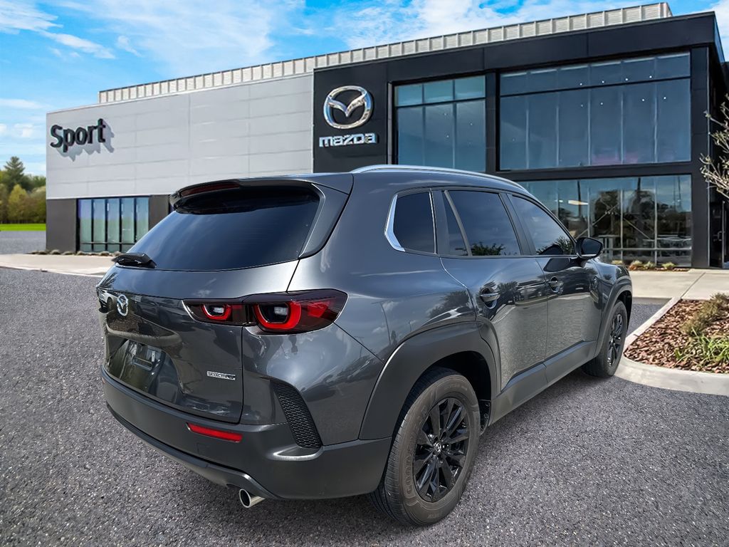 2024 Mazda CX-50 2.5 Select photo 3