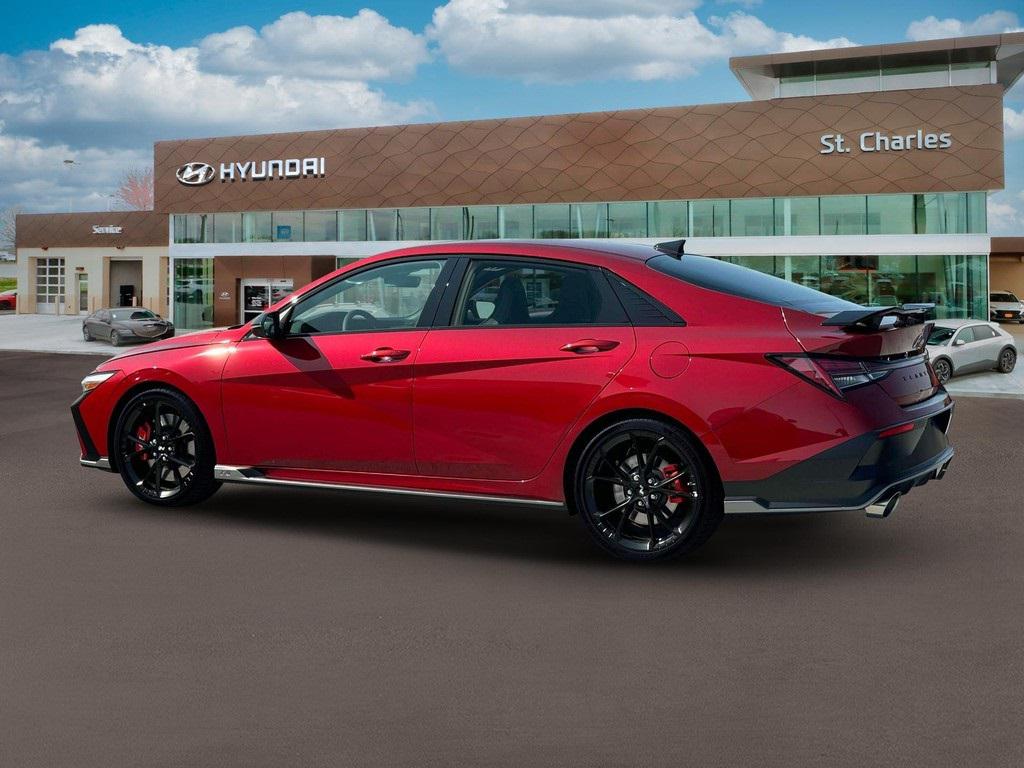2025 Hyundai Elantra N photo 3