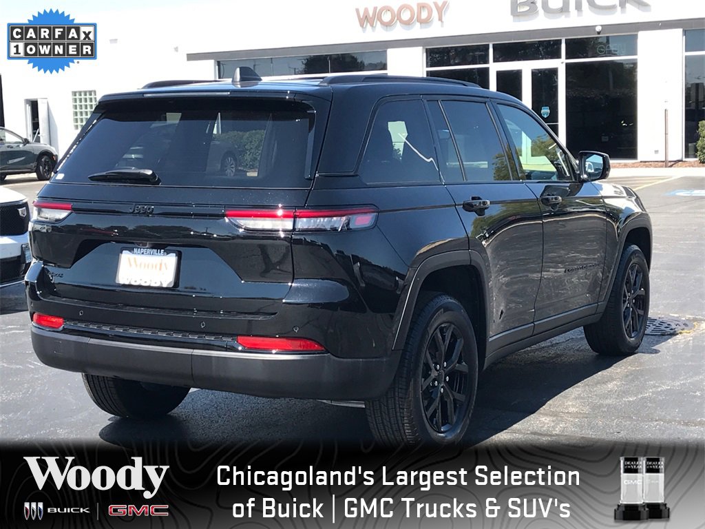 2024 Jeep Grand Cherokee Laredo photo 7