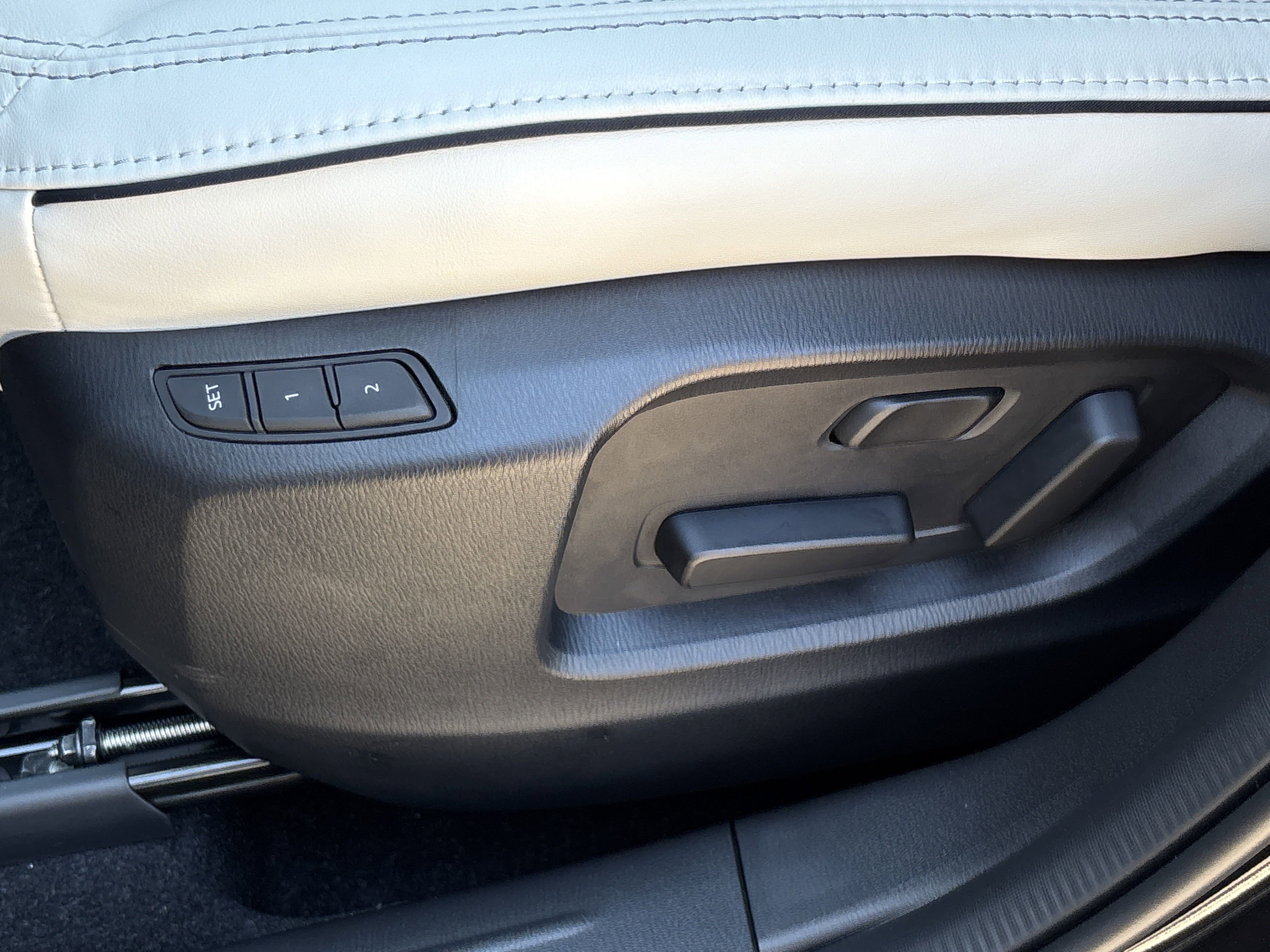 2025 Mazda CX-5 2.5 S Preferred photo 4