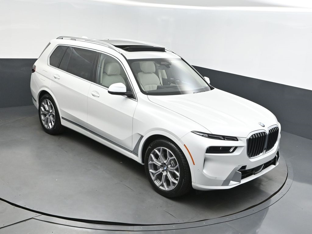 New 2026 White Metallic BMW xDrive40i image 1