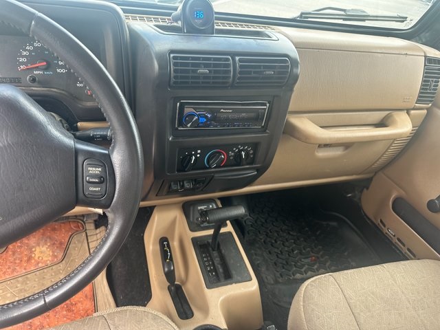 2002 Jeep Wrangler Sport photo 4