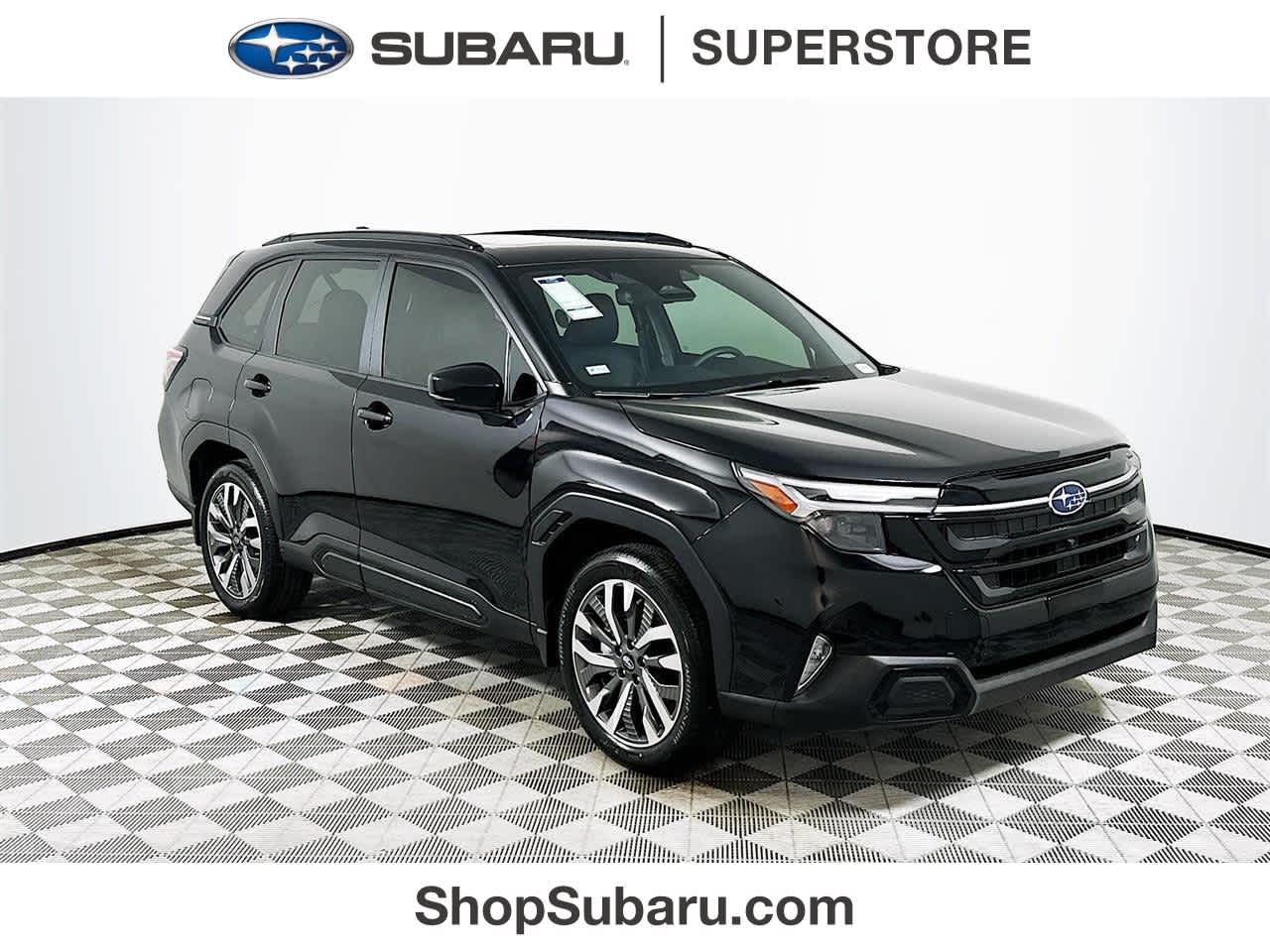 2025 Subaru Forester Touring's photo