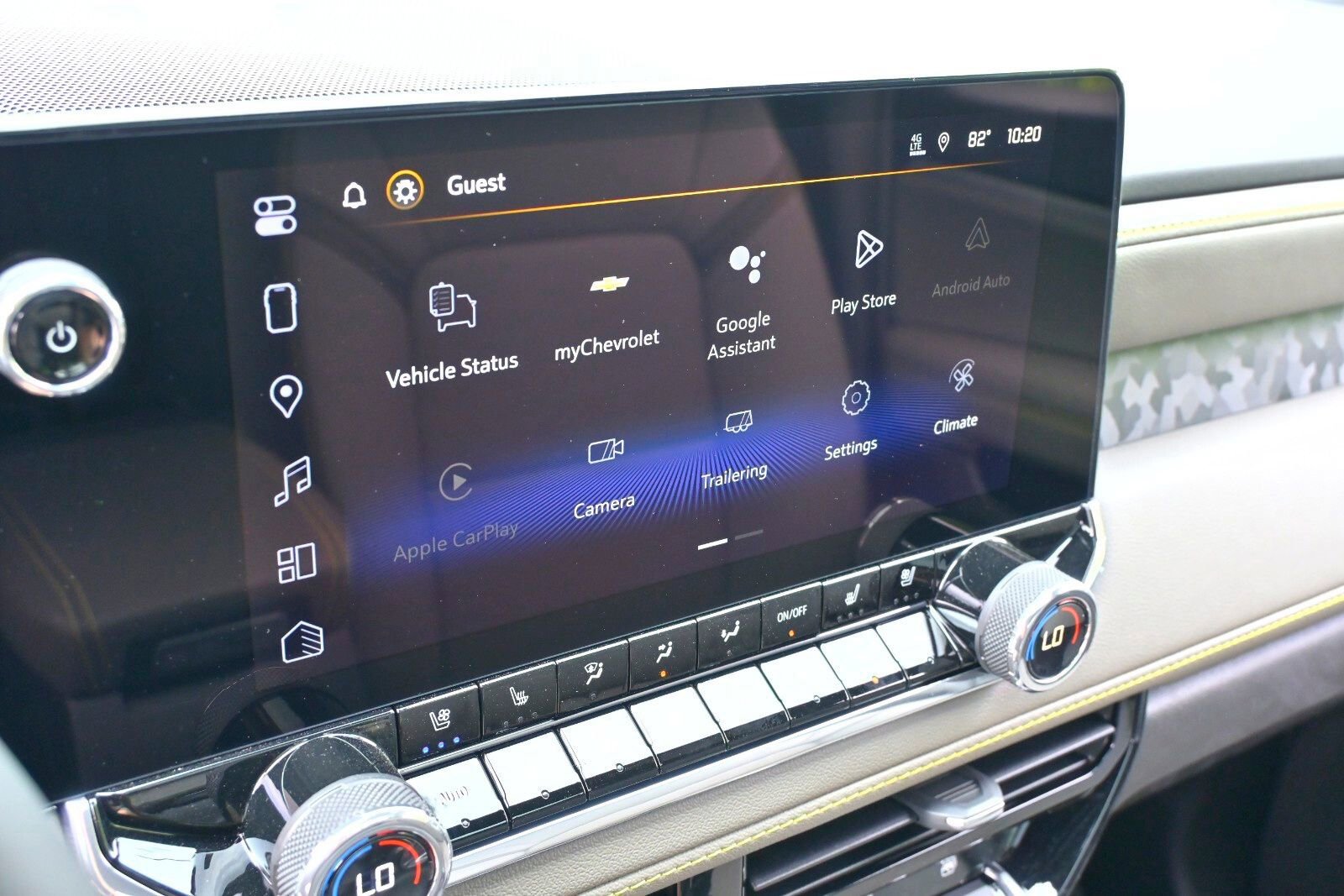 2026 Chevrolet Colorado ZR2 photo 3