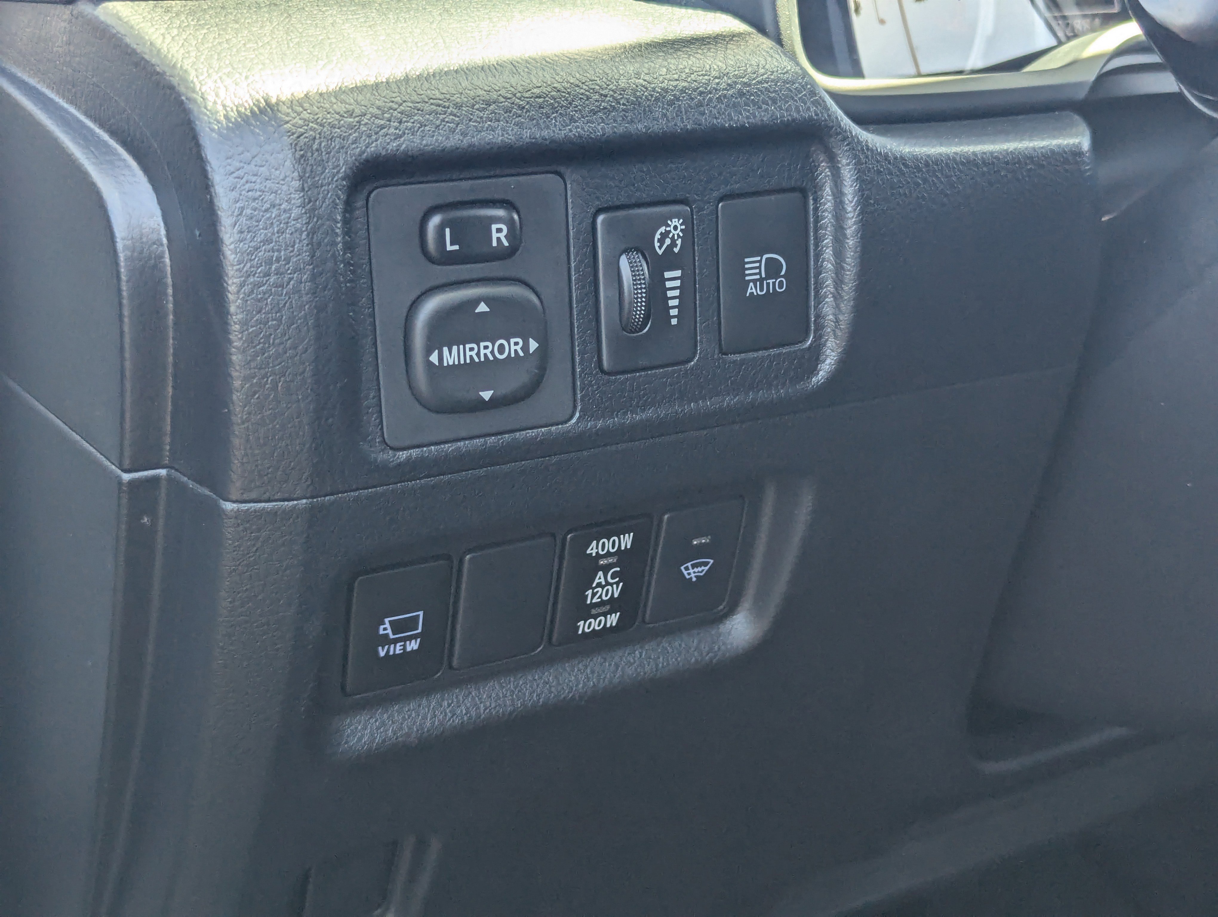 2023 Toyota 4Runner TRD Premium photo 2