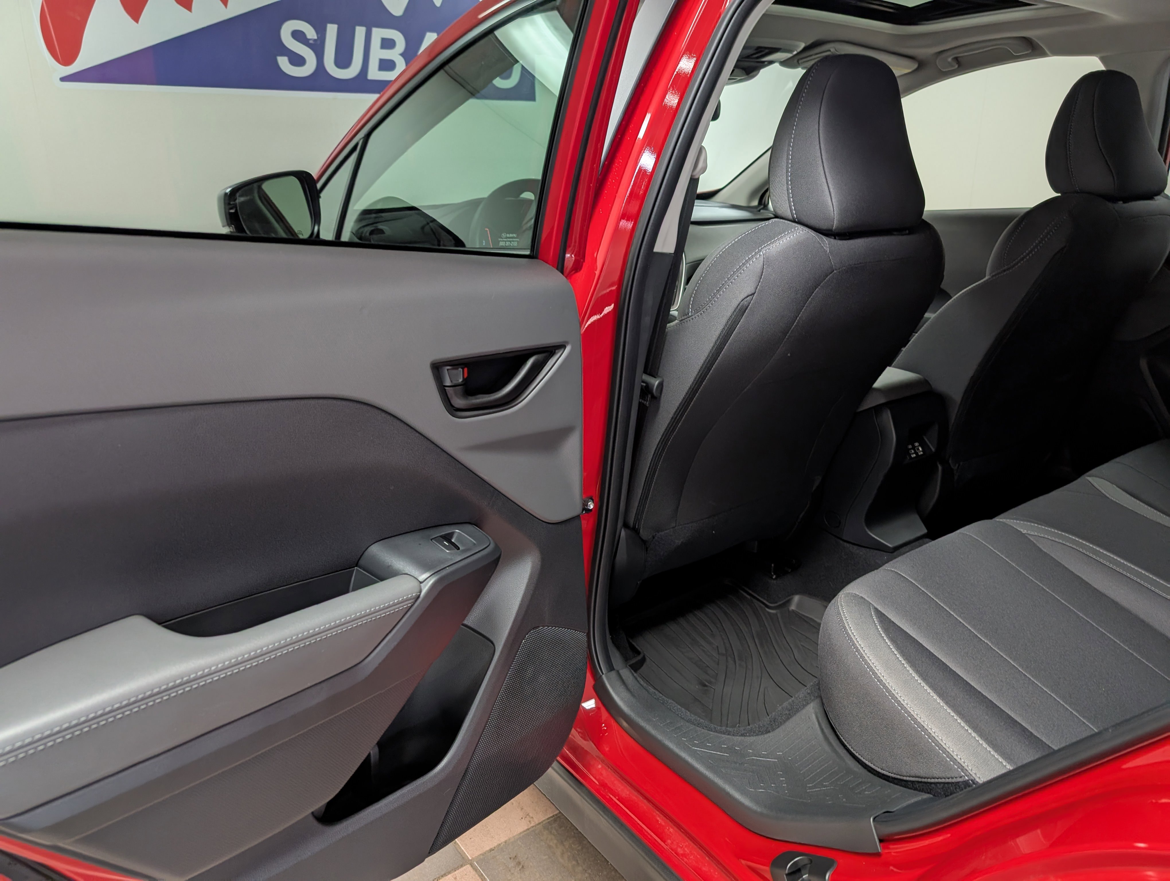 2025 Subaru Crosstrek Premium photo 16