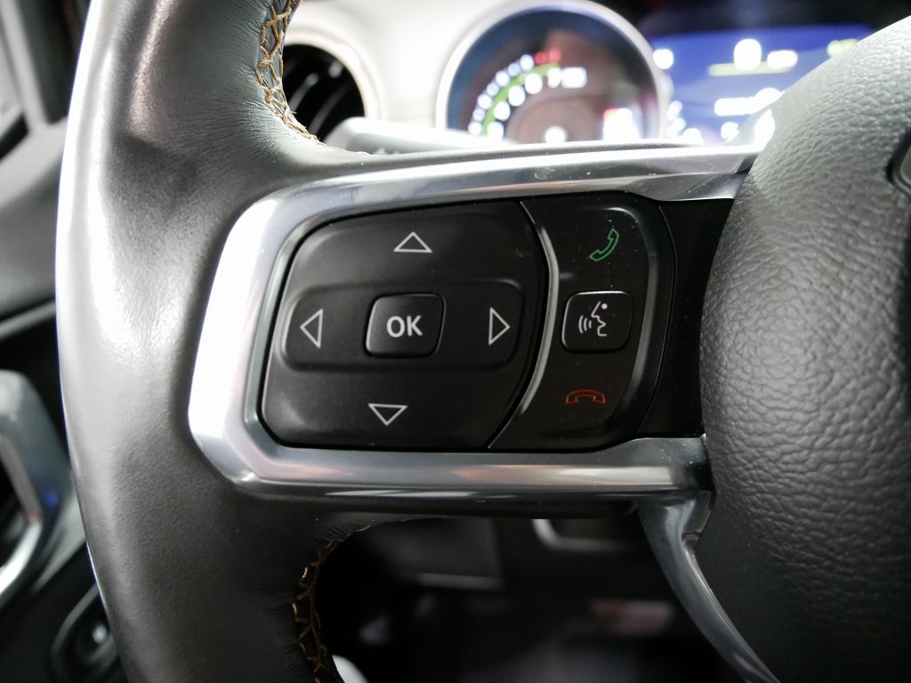2022 Jeep Wrangler Unlimited Sahara High Altitude 4xe photo 19