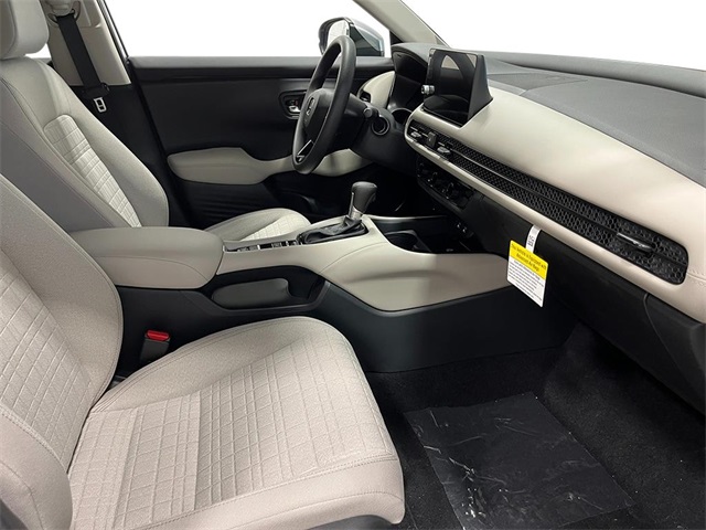2026 Honda HR-V LX photo 22