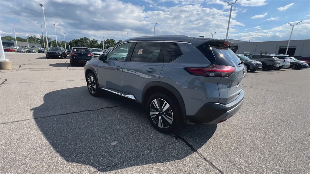 2023 Nissan Rogue SL photo 6