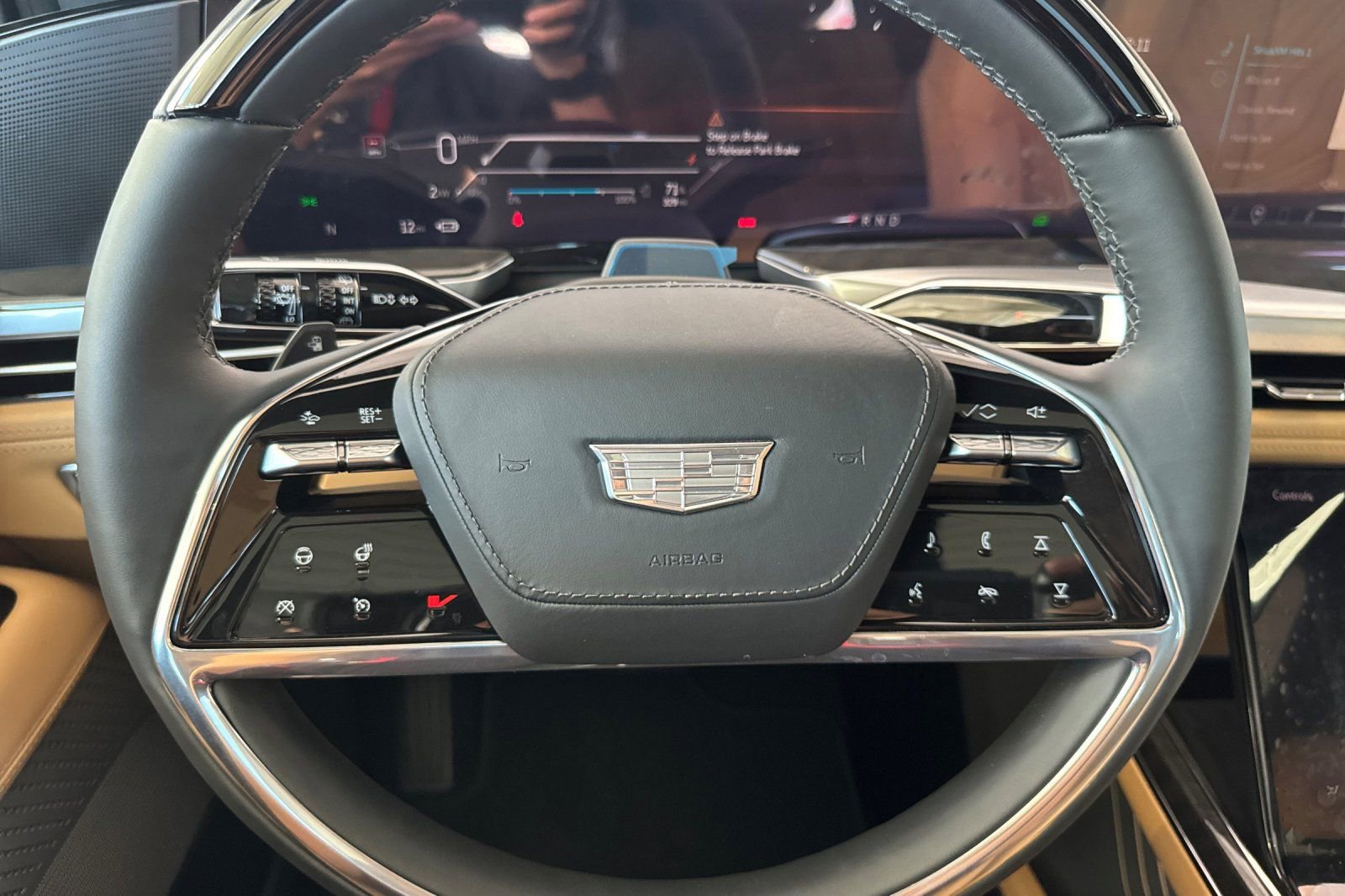 2025 Cadillac Escalade IQ Sport photo 22