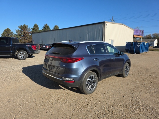 2021 Kia Sportage EX photo 2