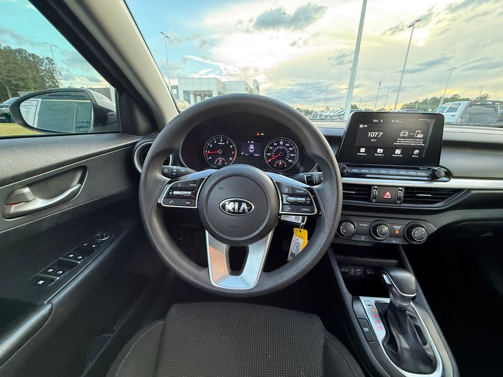 2020 Kia Forte LXS photo 13