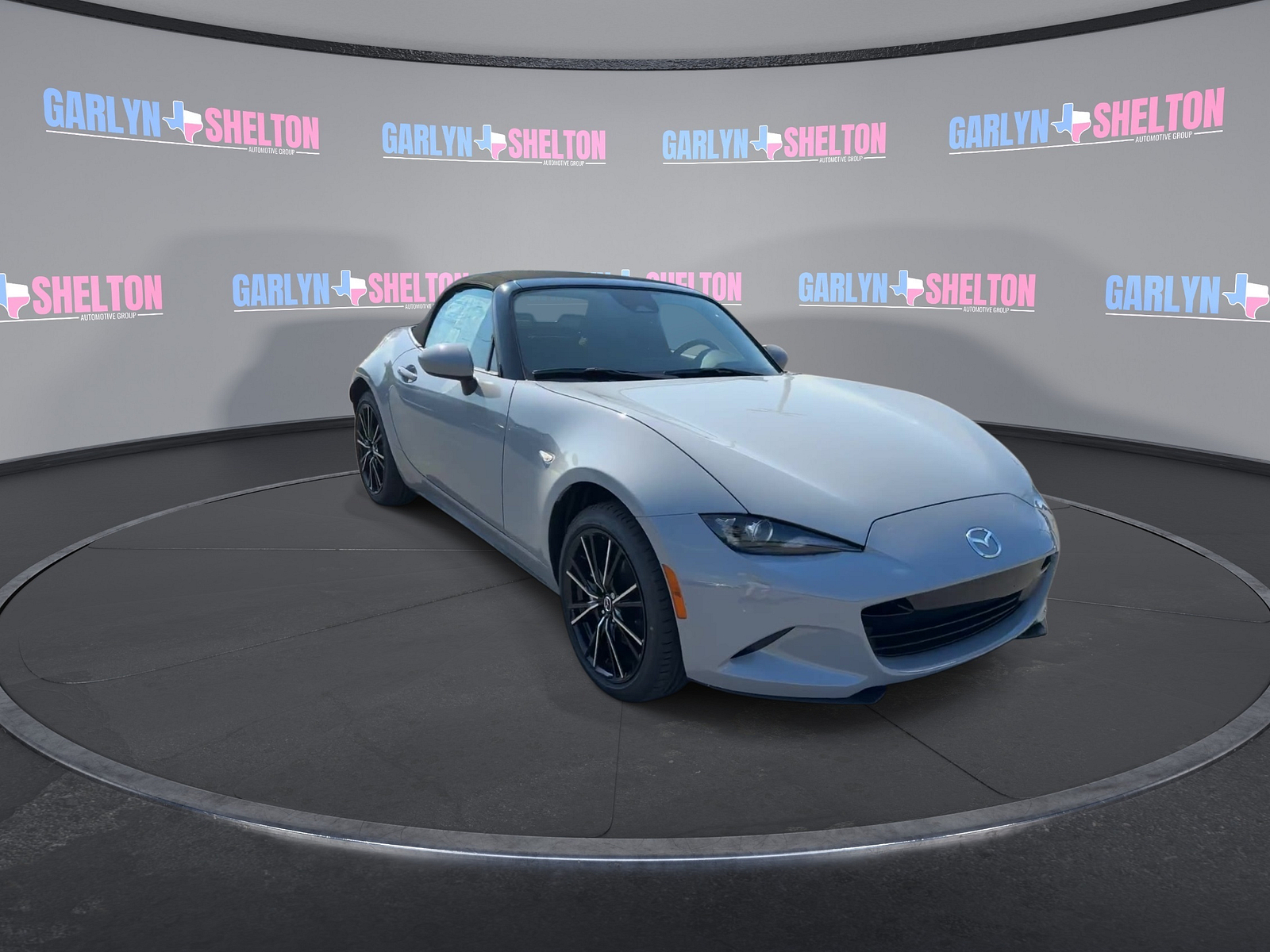 2024 Mazda MX-5 Miata Miata Grand Touring photo 2