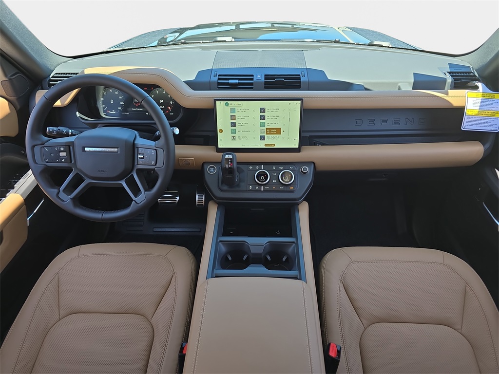 2025 Land Rover Defender 110 S photo 9