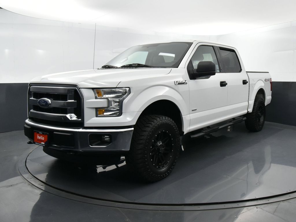 2015 Ford F-150 XLT photo 4