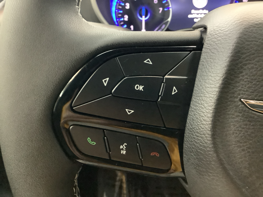 2026 Chrysler Pacifica photo 14