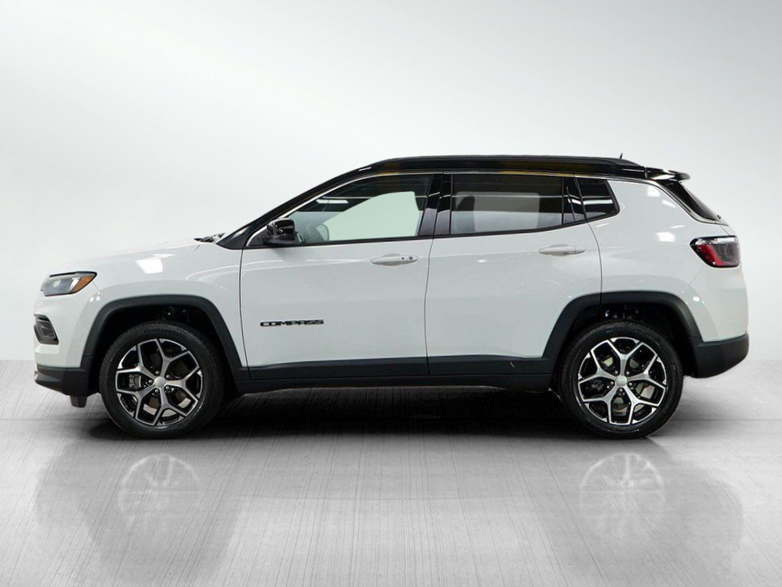 Used 2024 Jeep Compass Limited with VIN 3C4NJDCN0RT155973 for sale in Hopkins, Minnesota