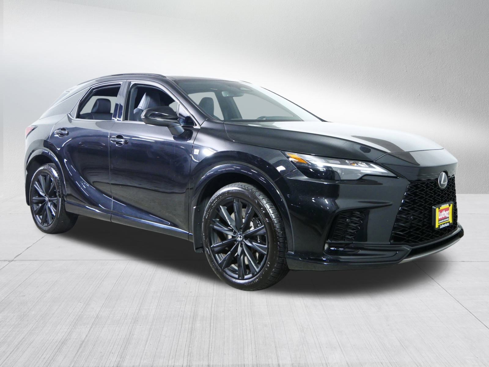2025 Lexus RX Hybrid 500h's photo
