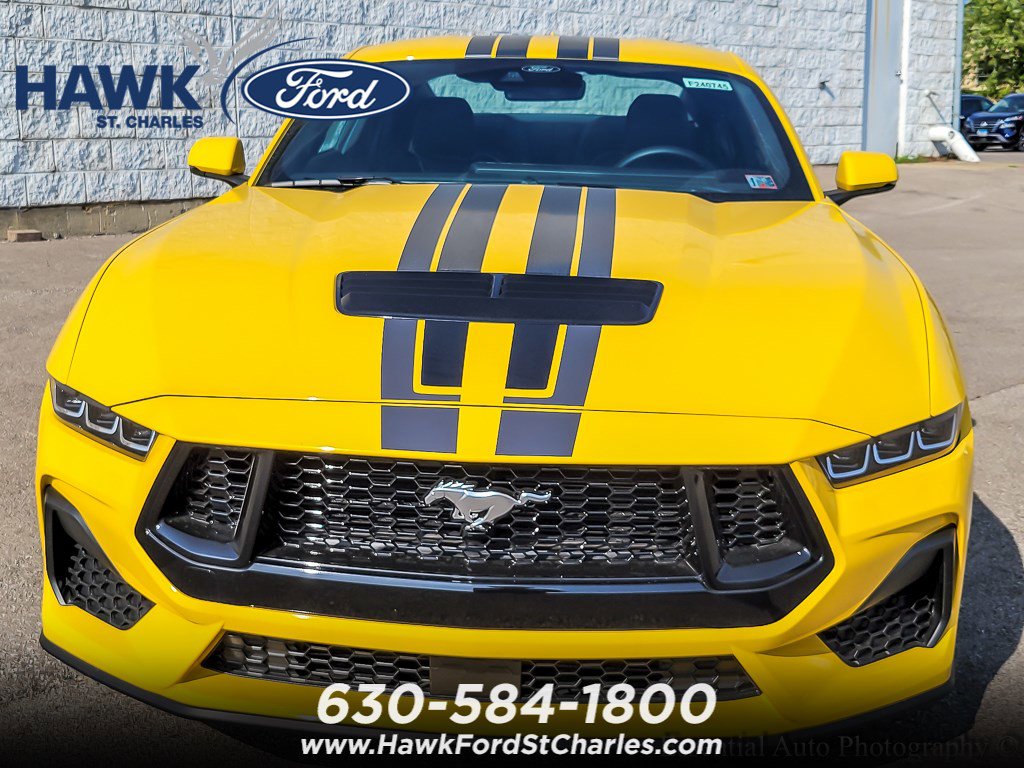 2024 FORD MUSTANG - Image 3