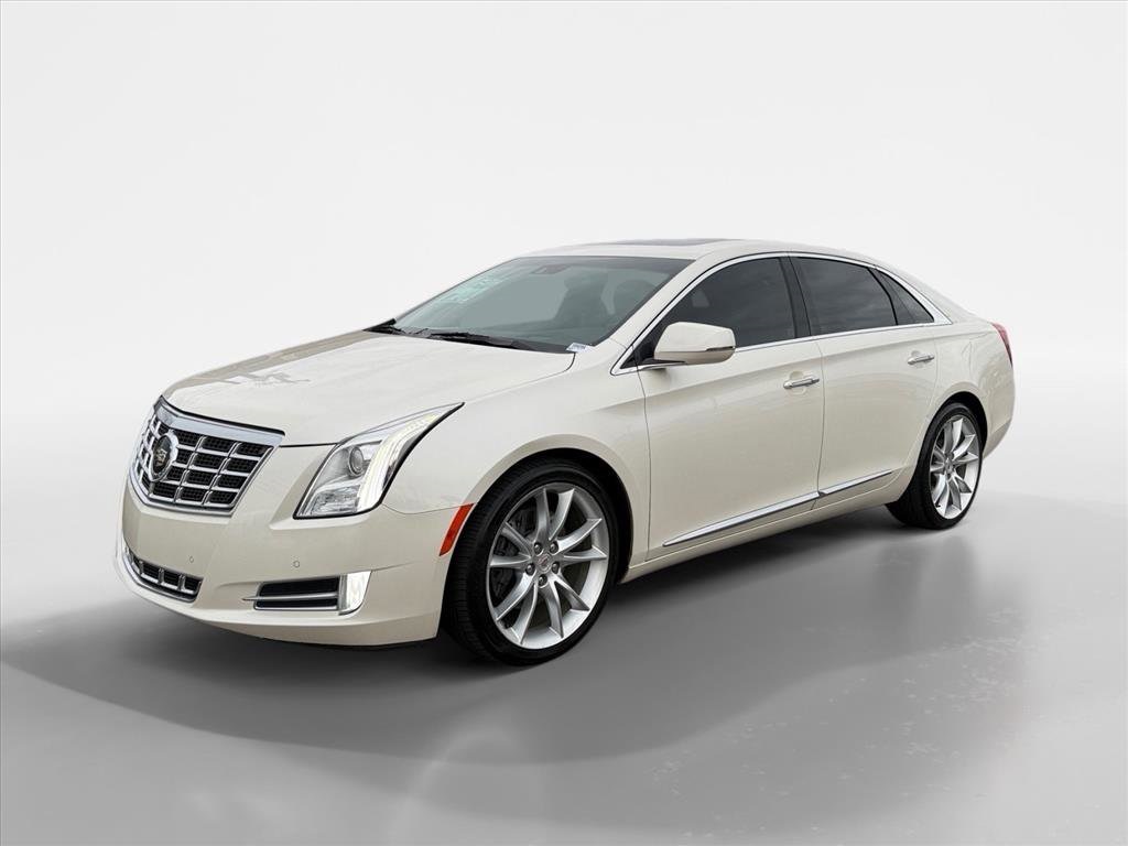 2013 Cadillac XTS Base's photo