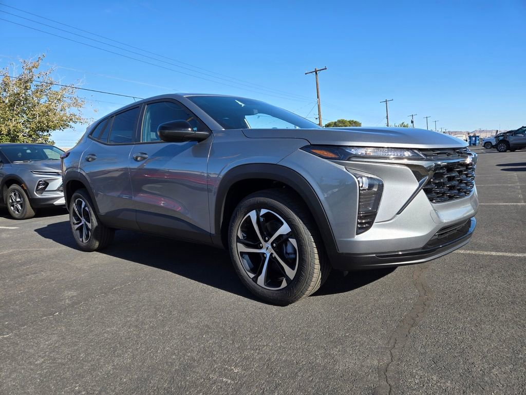 2026 Chevrolet Trax RS's photo