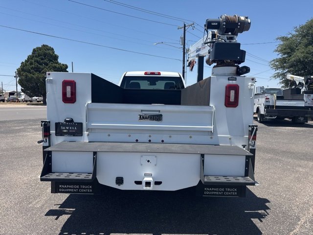 2024 Chevrolet Silverado 3500HD Work Truck photo 3