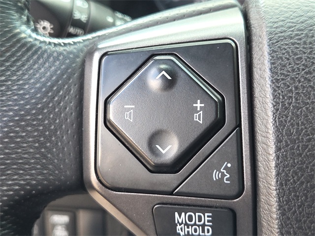 2021 Toyota Tacoma TRD Off-Road photo 23