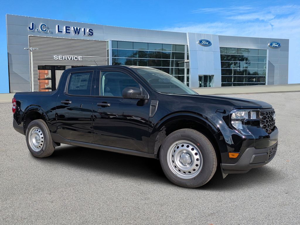 2025 Ford Maverick XL's photo