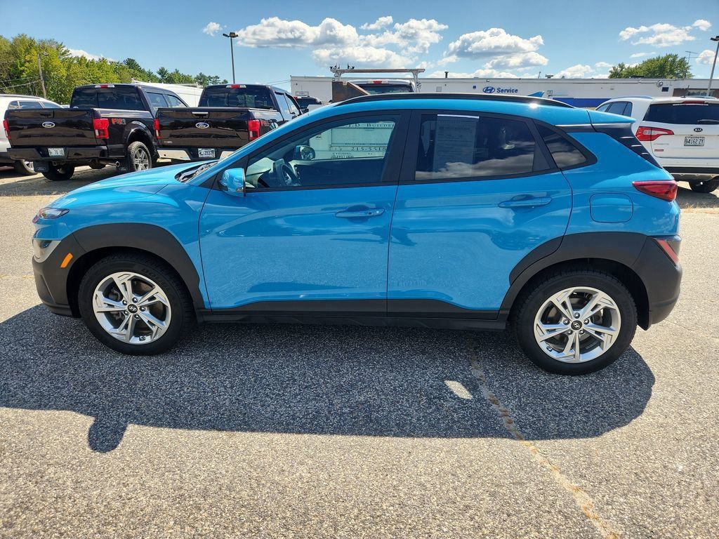 2023 Hyundai Kona SEL photo 4