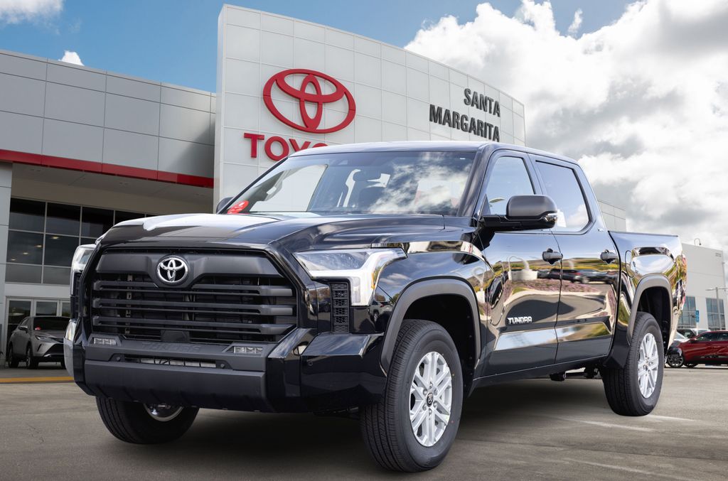 2026 Toyota Tundra SR5's photo