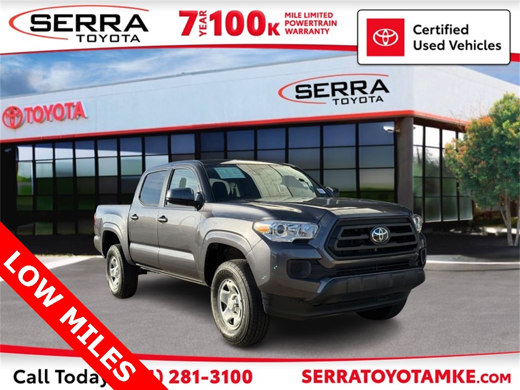 2023 Toyota Tacoma SR's photo