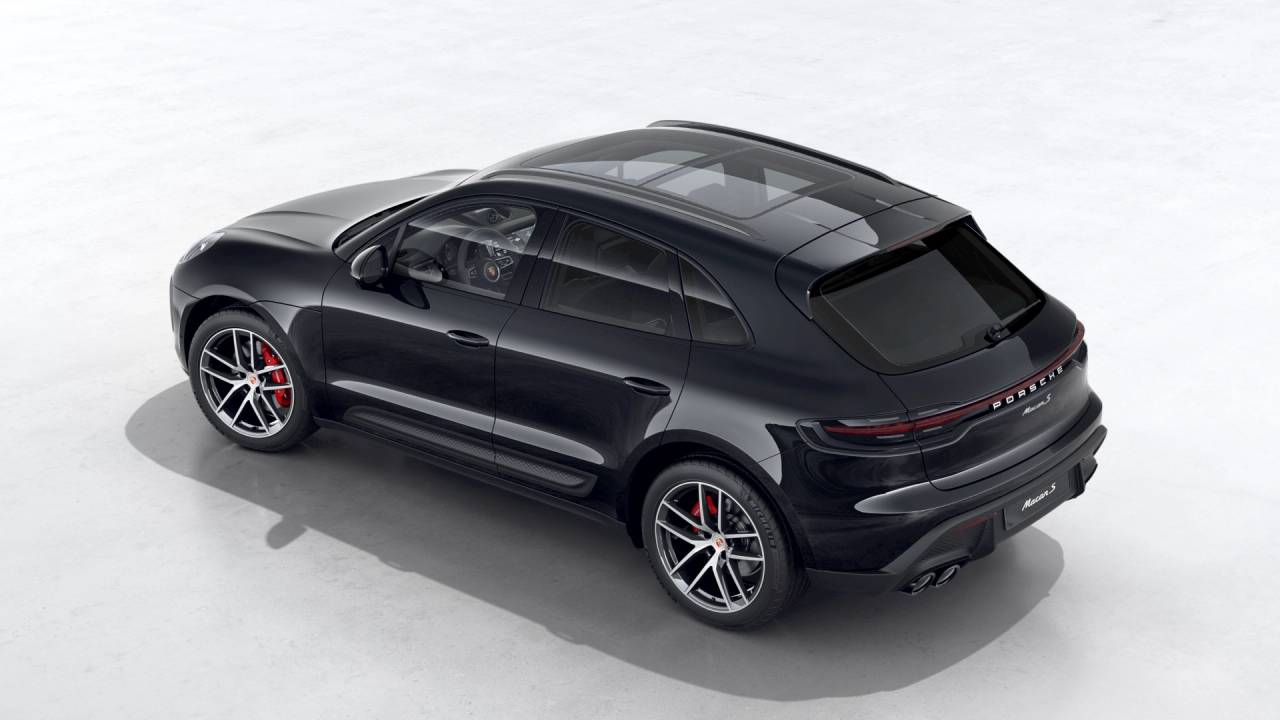 2026 Porsche Macan S photo 3
