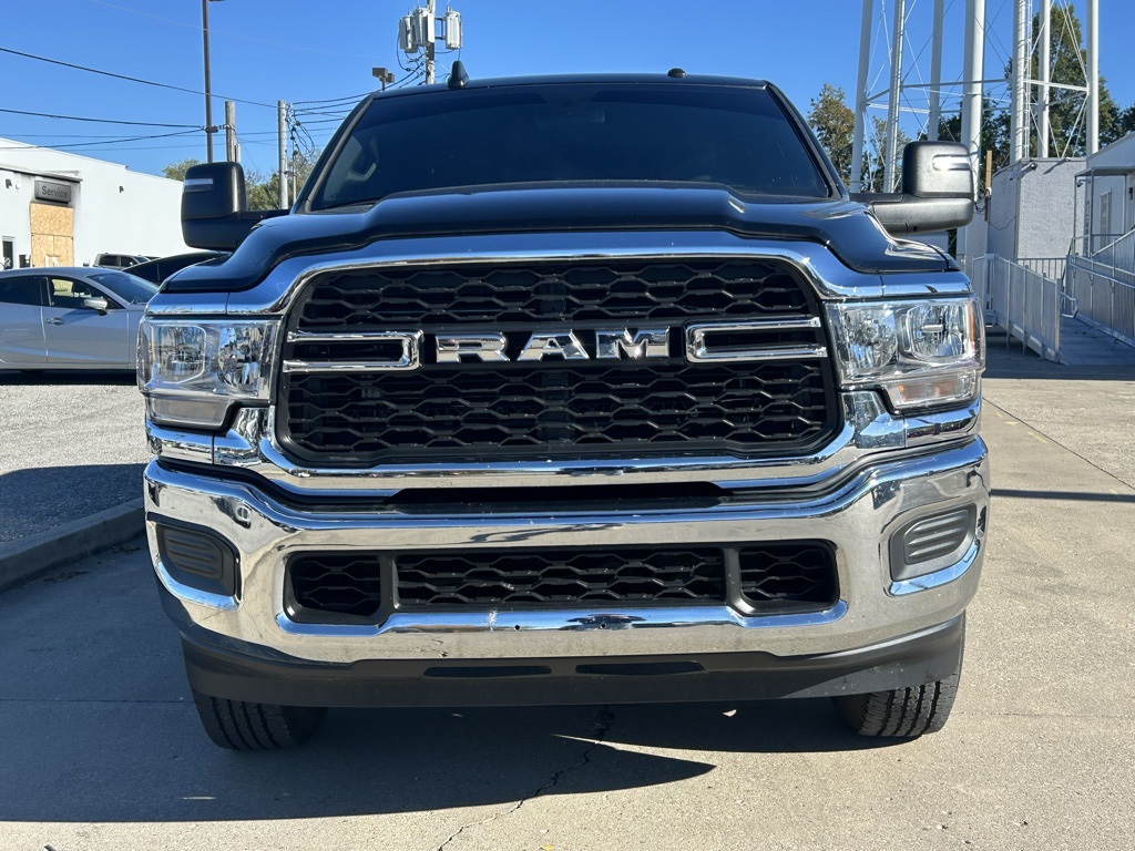 2024 Ram 2500 Tradesman photo 2