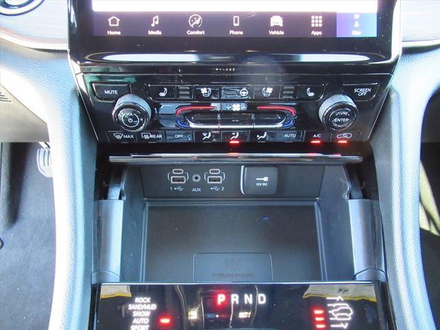 2025 Jeep Grand Cherokee Summit photo 24