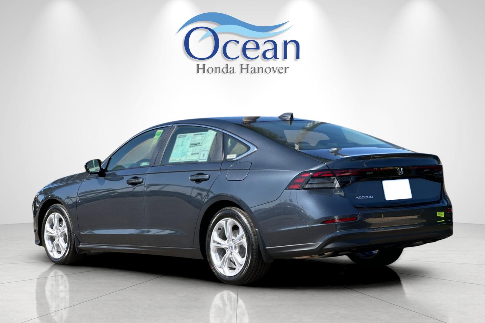 2025 Honda Accord LX photo 2