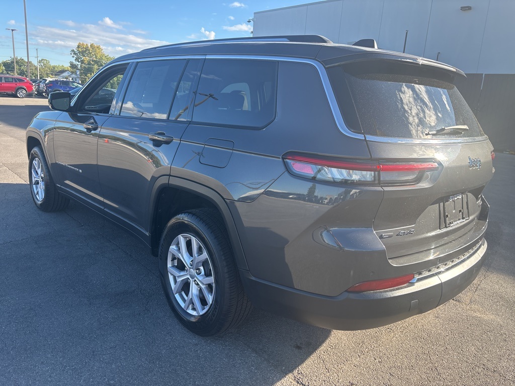 2022 Jeep Grand Cherokee Limited photo 4
