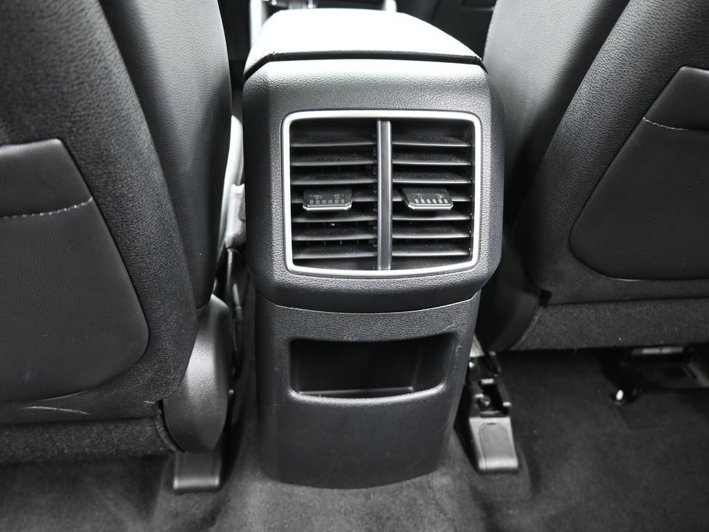 2023 Kia Sportage photo 36